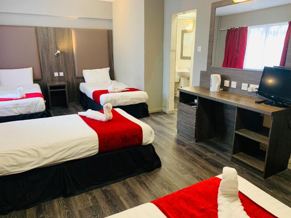 Hotel Lily London Luaran gambar