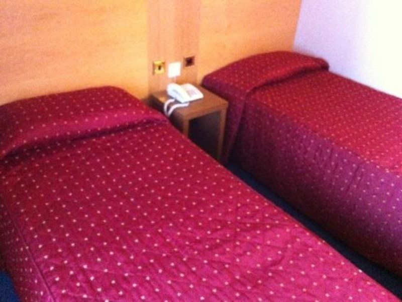 Hotel Lily London Luaran gambar